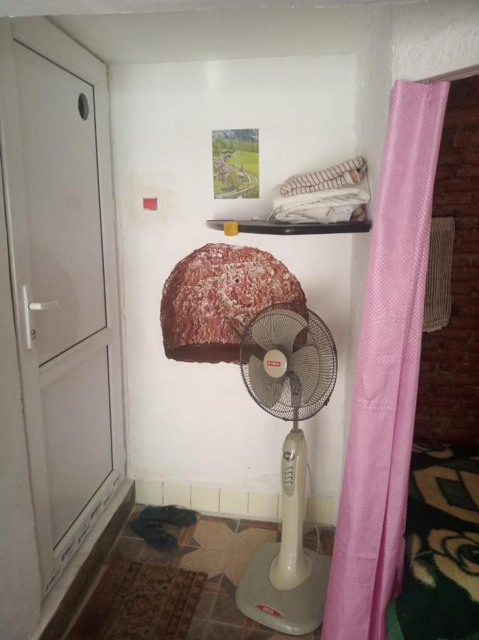 Hotel Vamax Tbilissi Extérieur photo